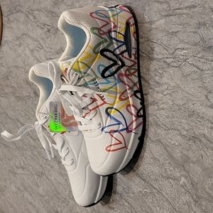 New James Goldcrown Skechers Sneakers